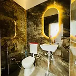 Aura Homestay